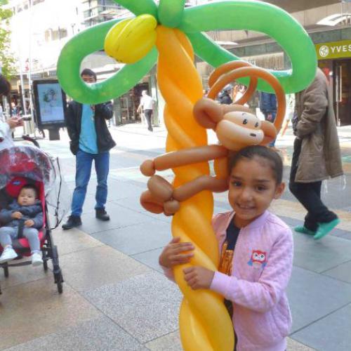 Mega palmboom met aap in de Koopgoot, Rotterdam