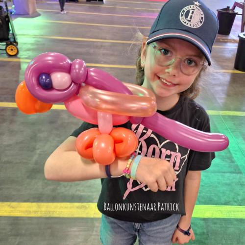 Papegaai bij Campina