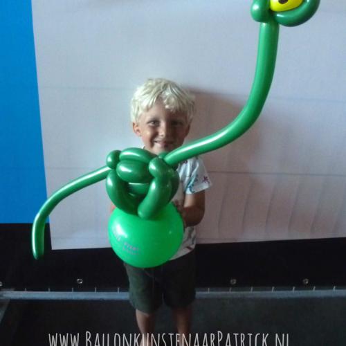 Dino op reclameballon
