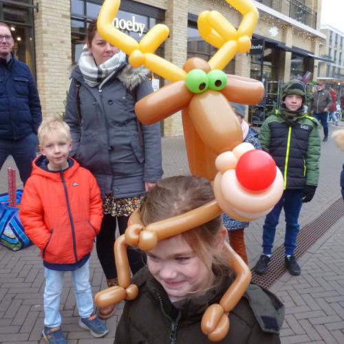 Een rendier op je schouders