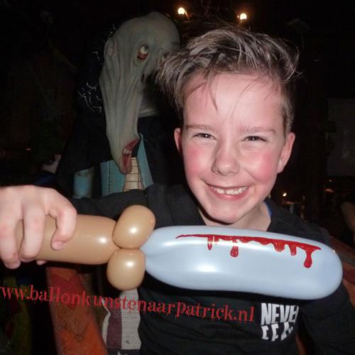 Halloween - deze wil je niet in een steegje tegenkomen...