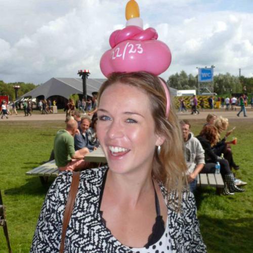 Lowlands - verjaardagstaartje