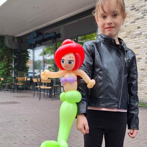 Zeemeermin bij Winkelcentrum de Baronie