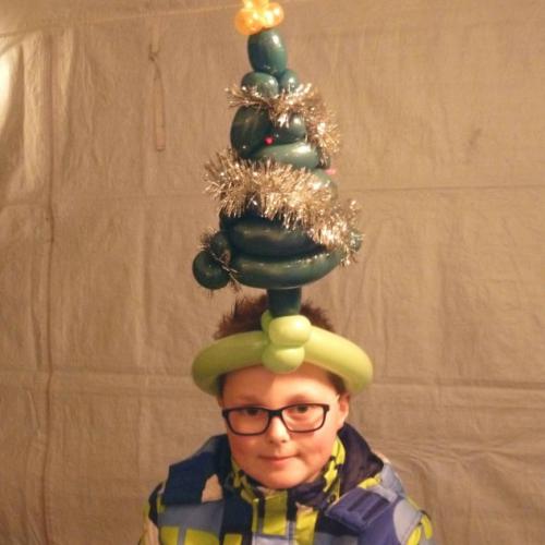 Kerst - kerstboom op je hoofd