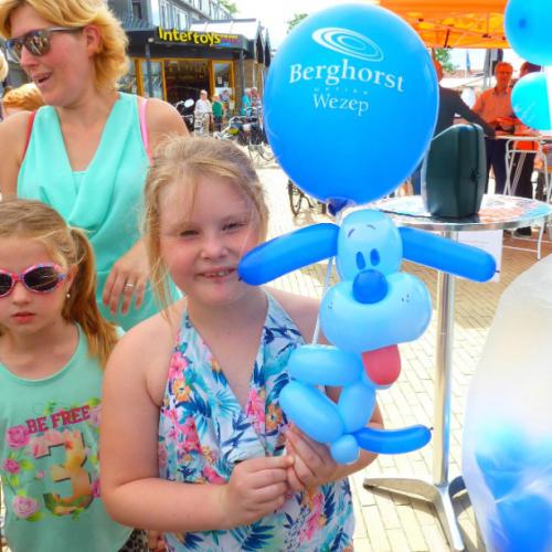 Reclameballon Hond2 wm.jpg